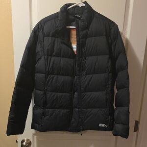 Eddie Bauer Women's Dark Puffer Jacket- NWT